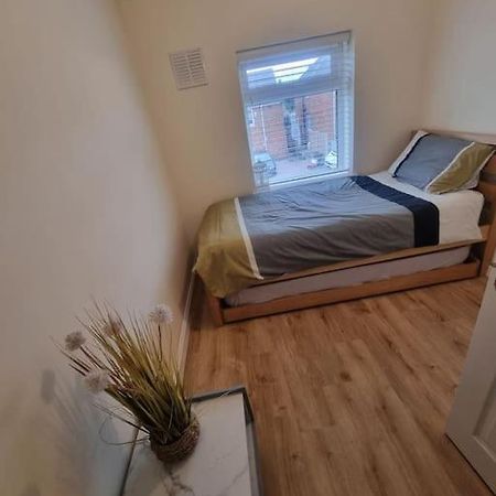 Somers Lodge لايستر المظهر الخارجي الصورة