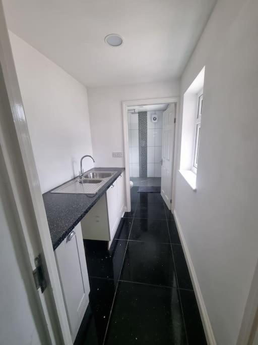 Somers Lodge لايستر المظهر الخارجي الصورة