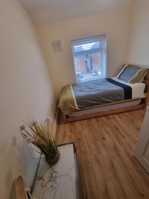 Somers Lodge لايستر المظهر الخارجي الصورة