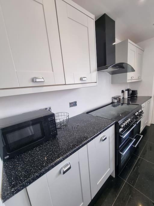 Somers Lodge لايستر المظهر الخارجي الصورة